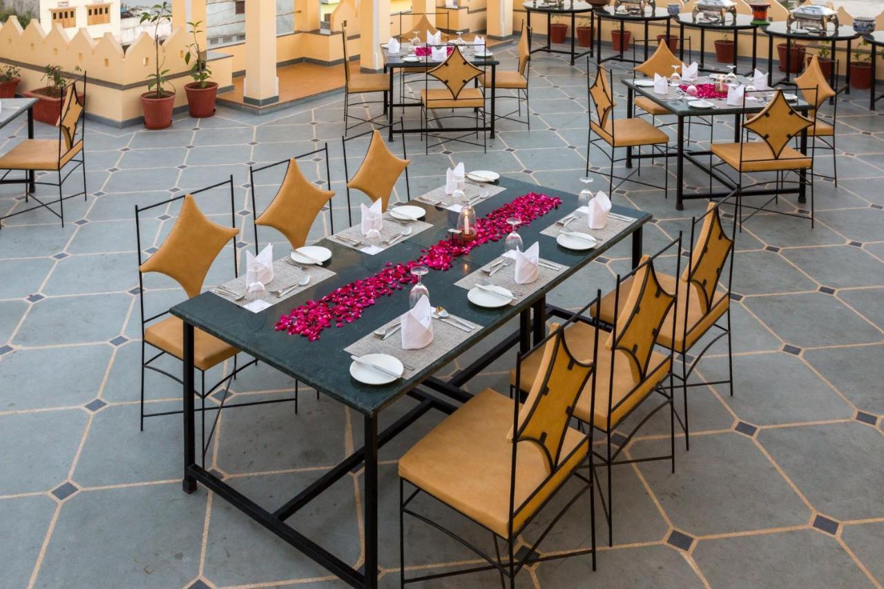 Bloom Boutique L Lake Pichola Udaipur Exteriör bild