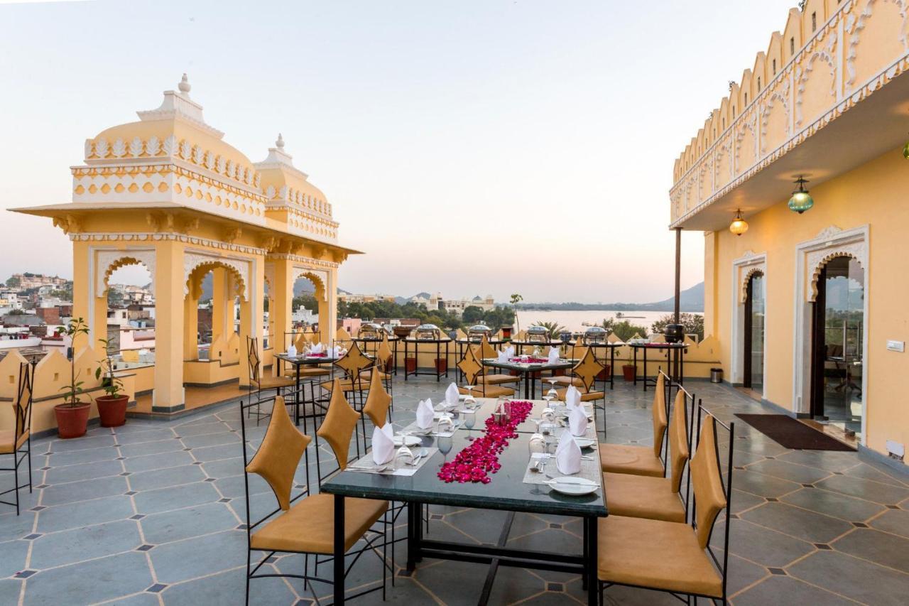 Bloom Boutique L Lake Pichola Udaipur Exteriör bild