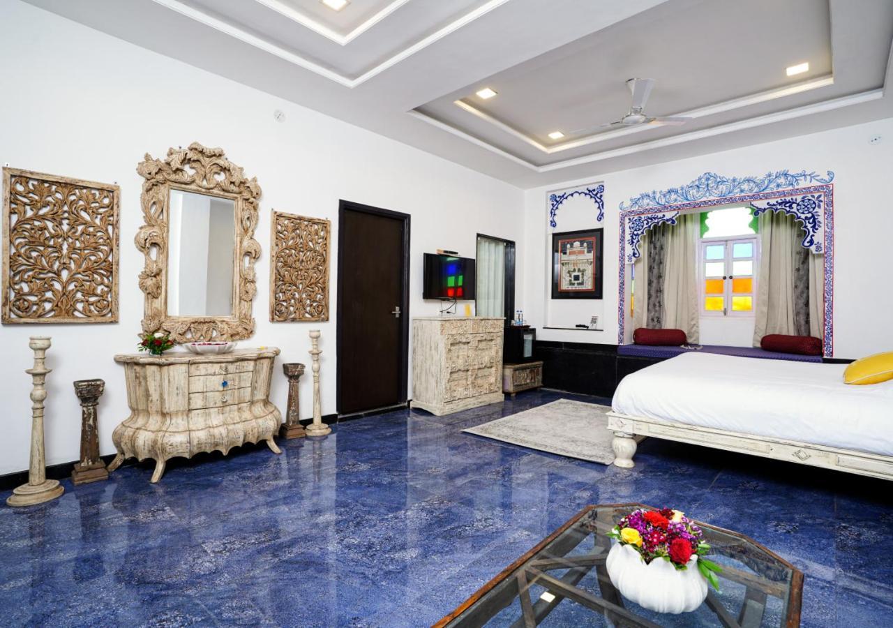 Bloom Boutique L Lake Pichola Udaipur Exteriör bild