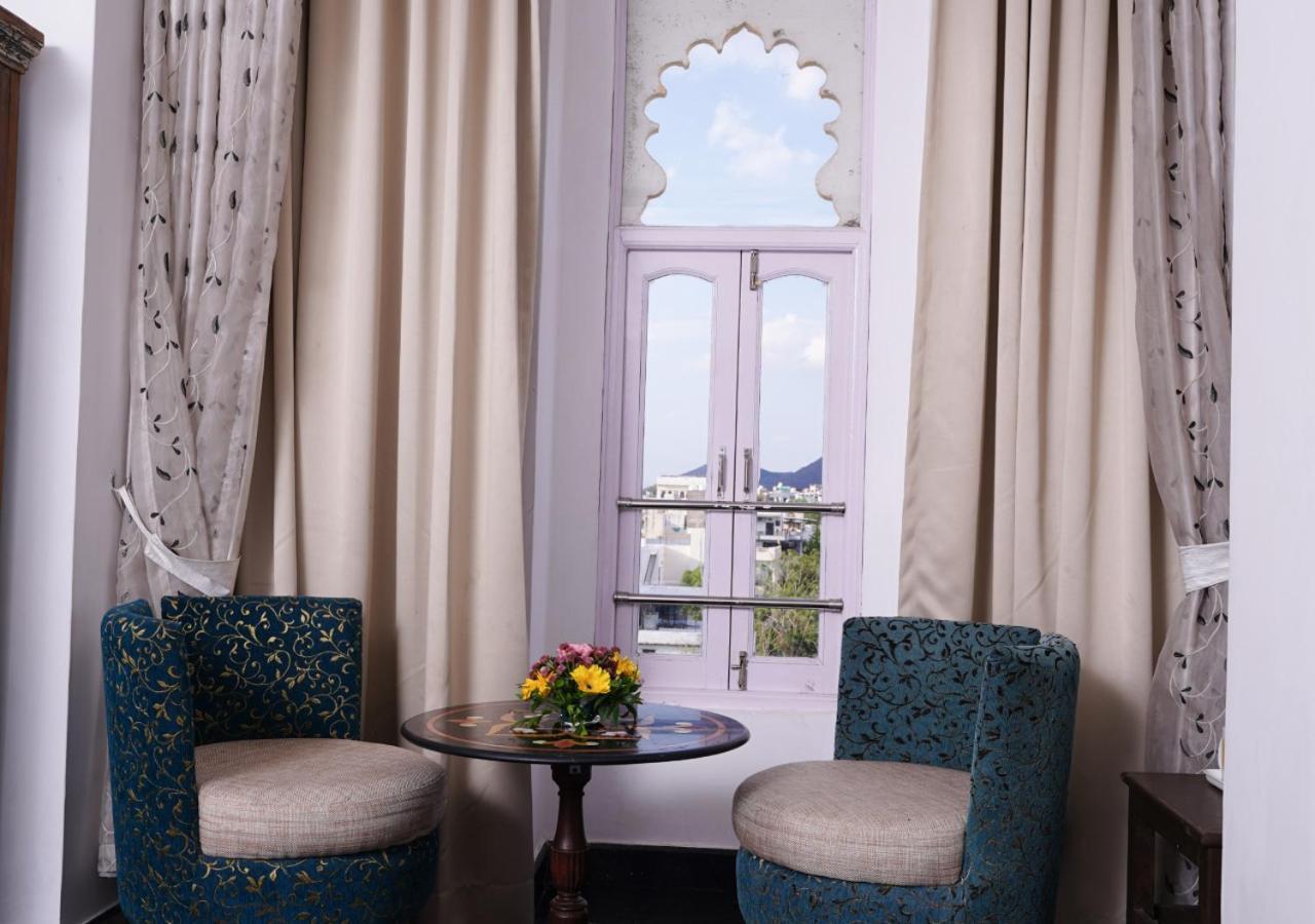Bloom Boutique L Lake Pichola Udaipur Exteriör bild