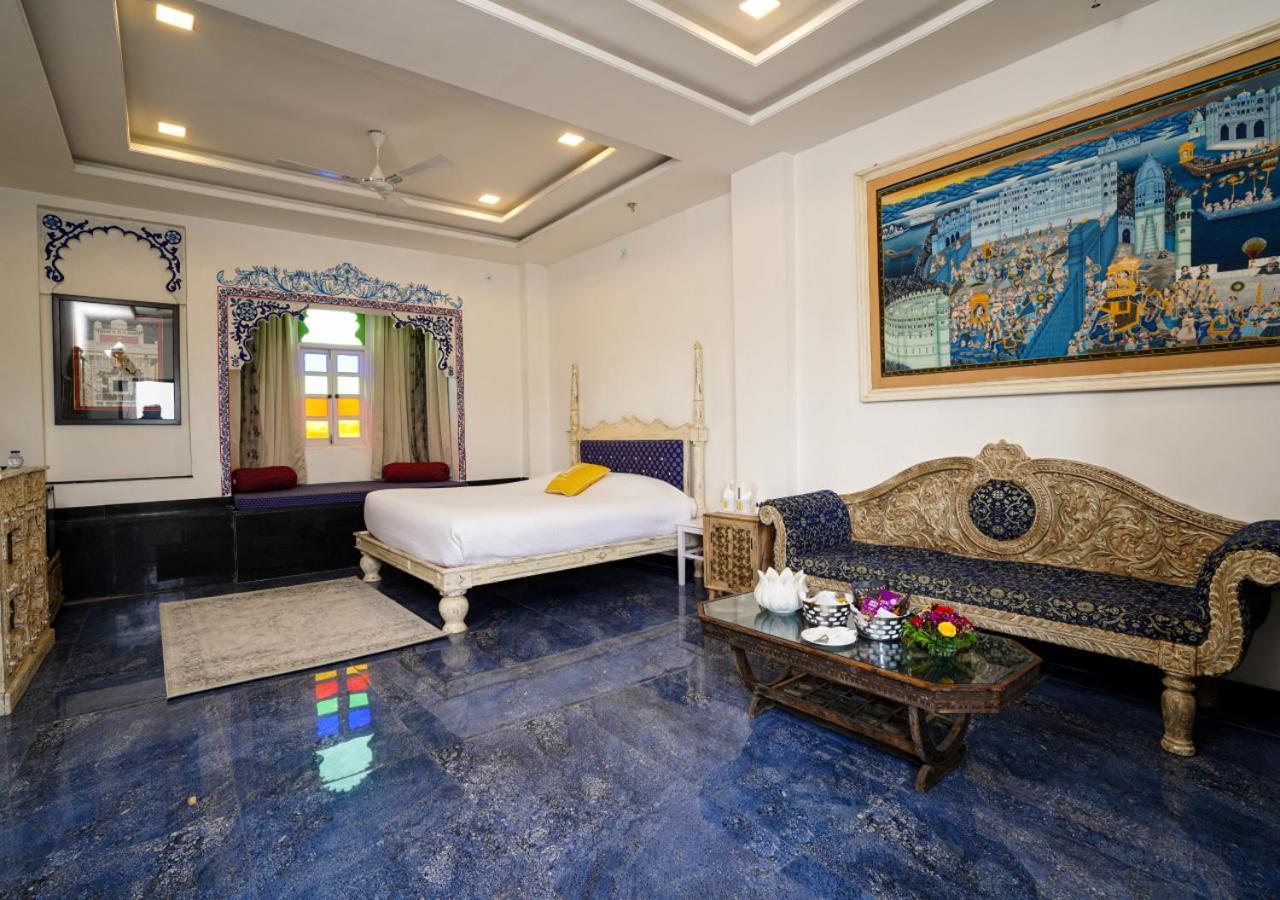 Bloom Boutique L Lake Pichola Udaipur Exteriör bild