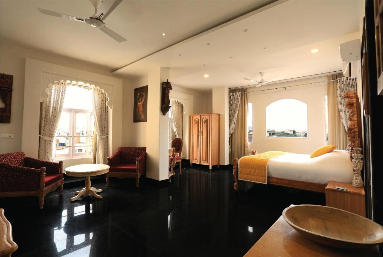 Bloom Boutique L Lake Pichola Udaipur Exteriör bild